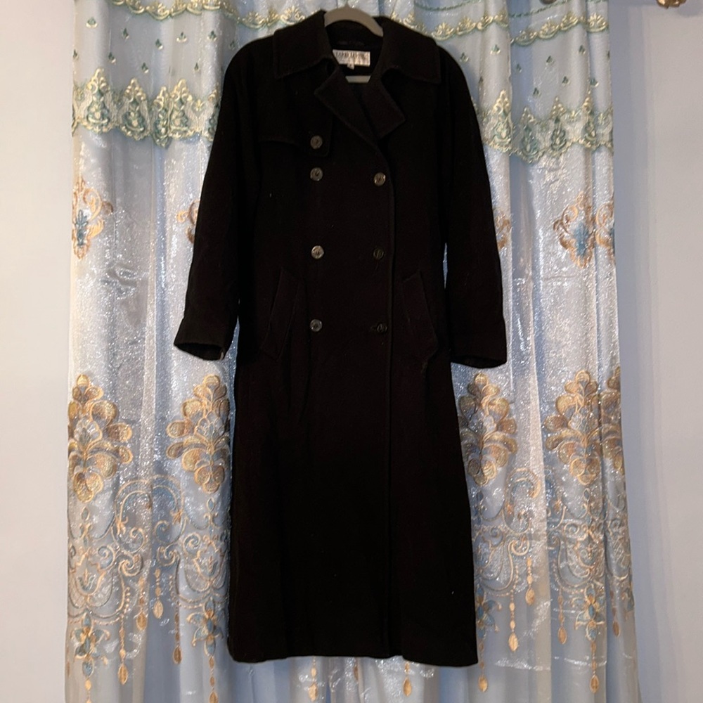 Larry Levine designs wool & cashmere long double breasted coat